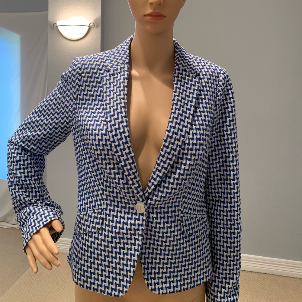 The Limited navy and white blazer size small